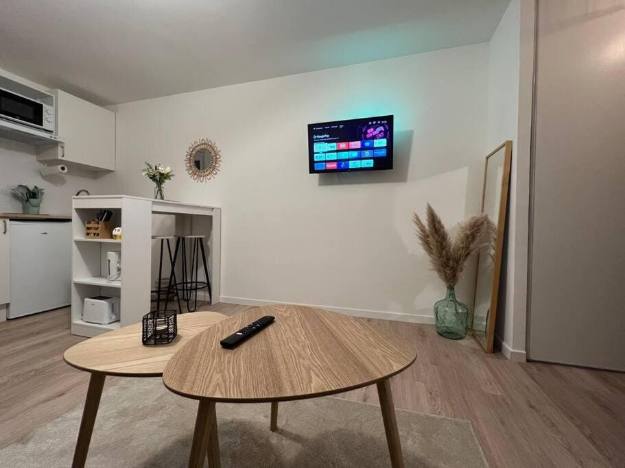 TV and multimedia, Living room
