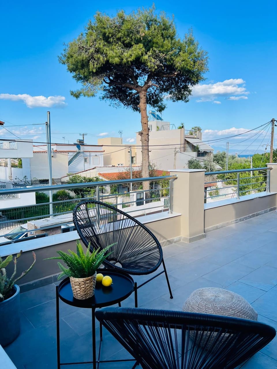 Patio, Facade/entrance, Balcony/Terrace, Living room