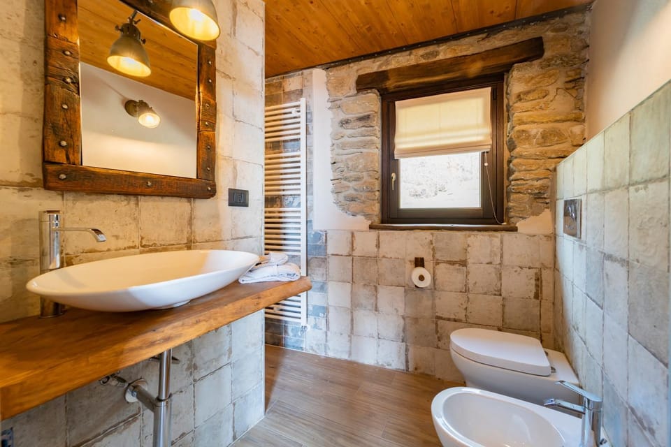 Country House Le Gaie Allegre Bed and Breakfast in Piedmont