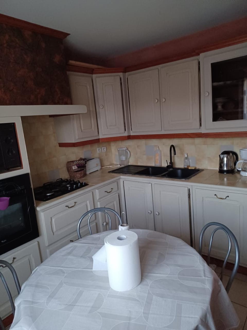 Coffee/tea facilities, Kitchen or kitchenette, Kitchen or kitchenette, Dining area, minibar, pet friendly, stove, toaster
