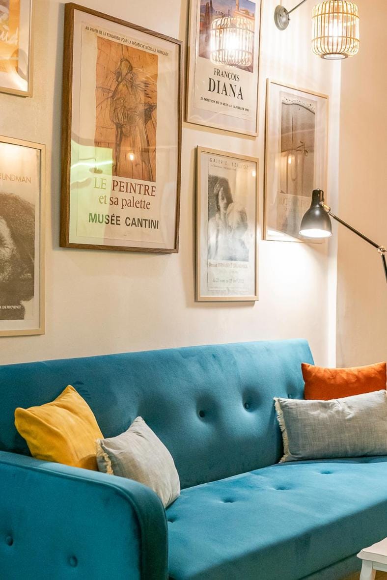 Le Graphique T1 climatisé au Panier Apartment in Marseille