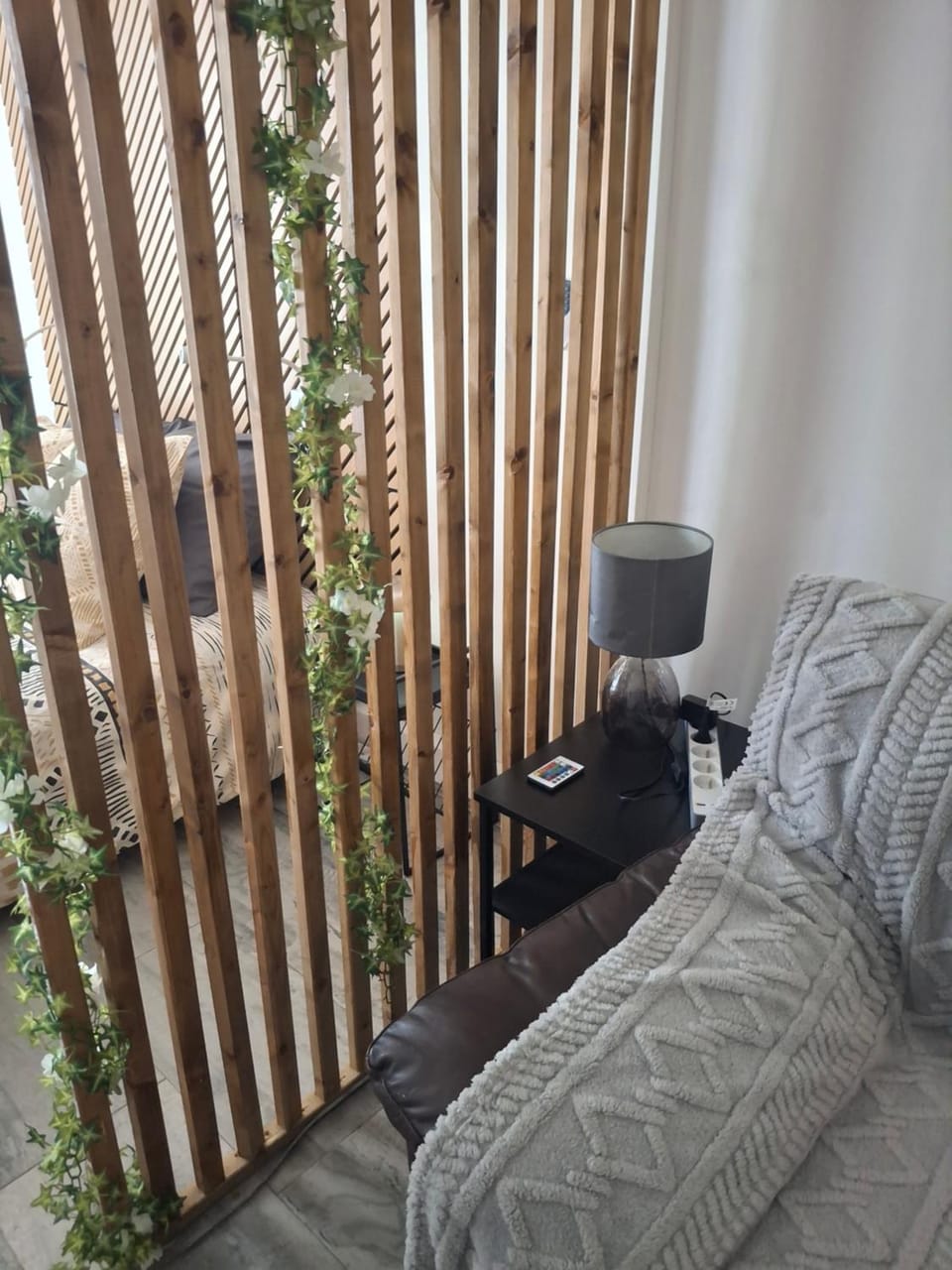 Au THÉÂTRE 10 MN DES PLAGES Apartment in Occitanie