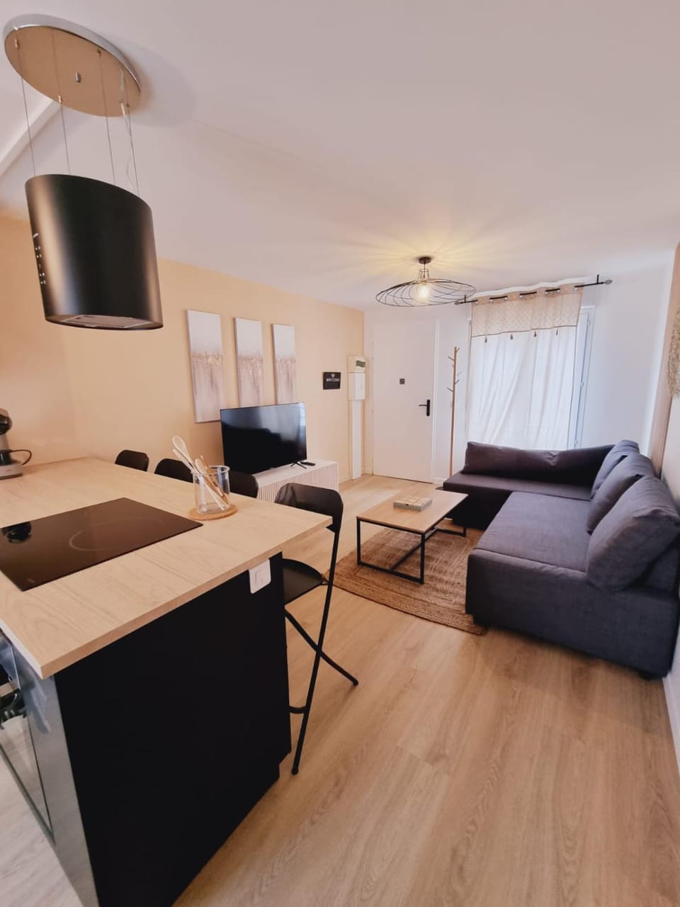 Duplex neuf centre ville avec parking Apartment in Île-de-France