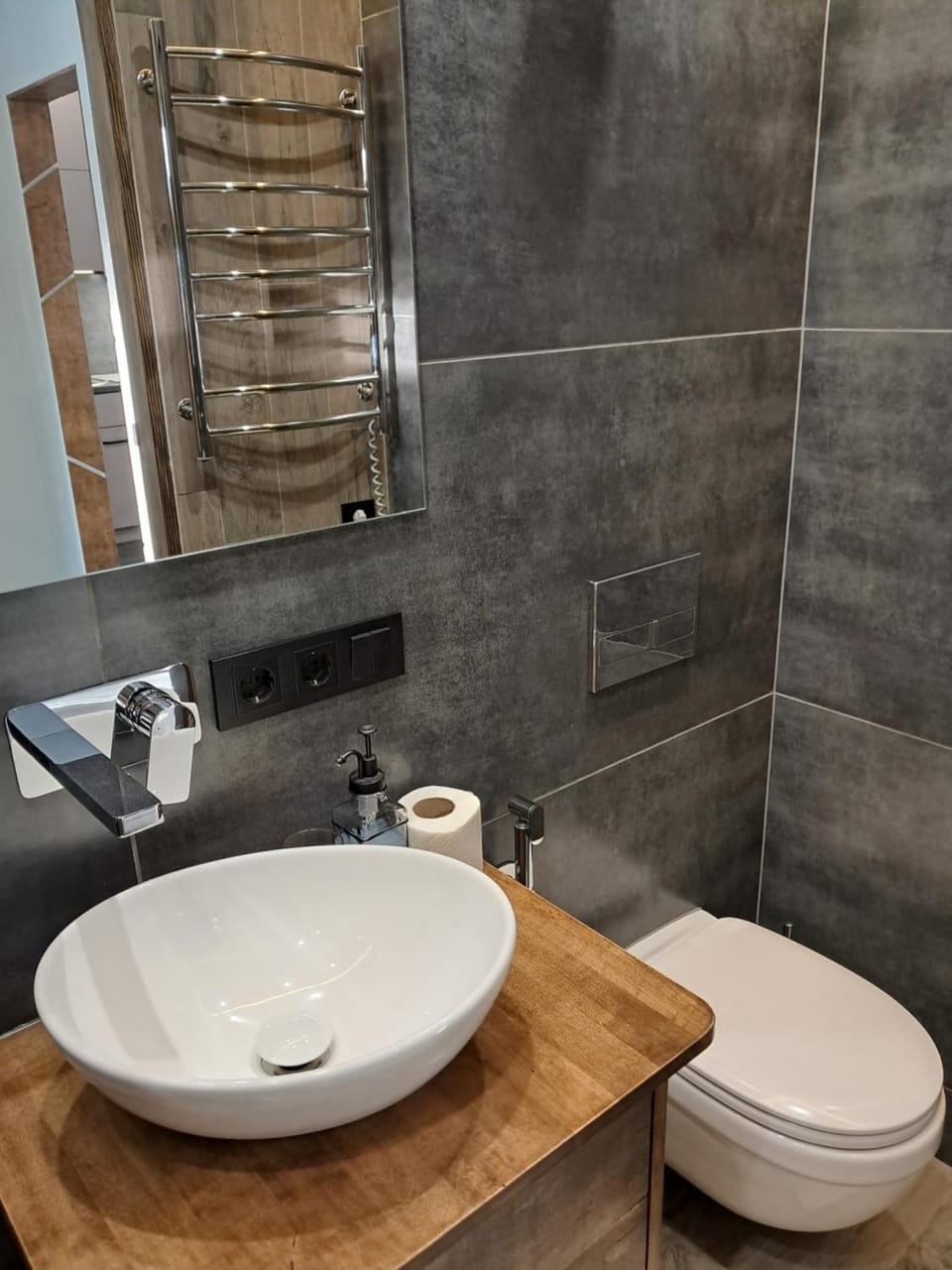 Toilet, Bathroom