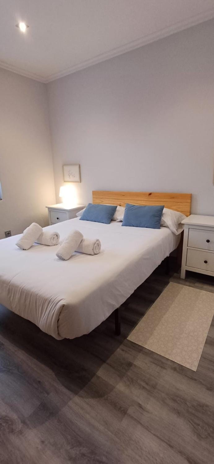 175A Apto La Arena 3 dormitorios by R2R Consulting Apartment in Gijón