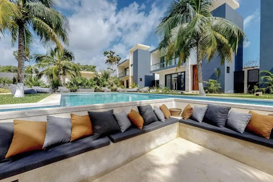 Spacious Condo, beautiful pool, Wi-Fi - Casa Kaanal 104 Apartment in Tulum