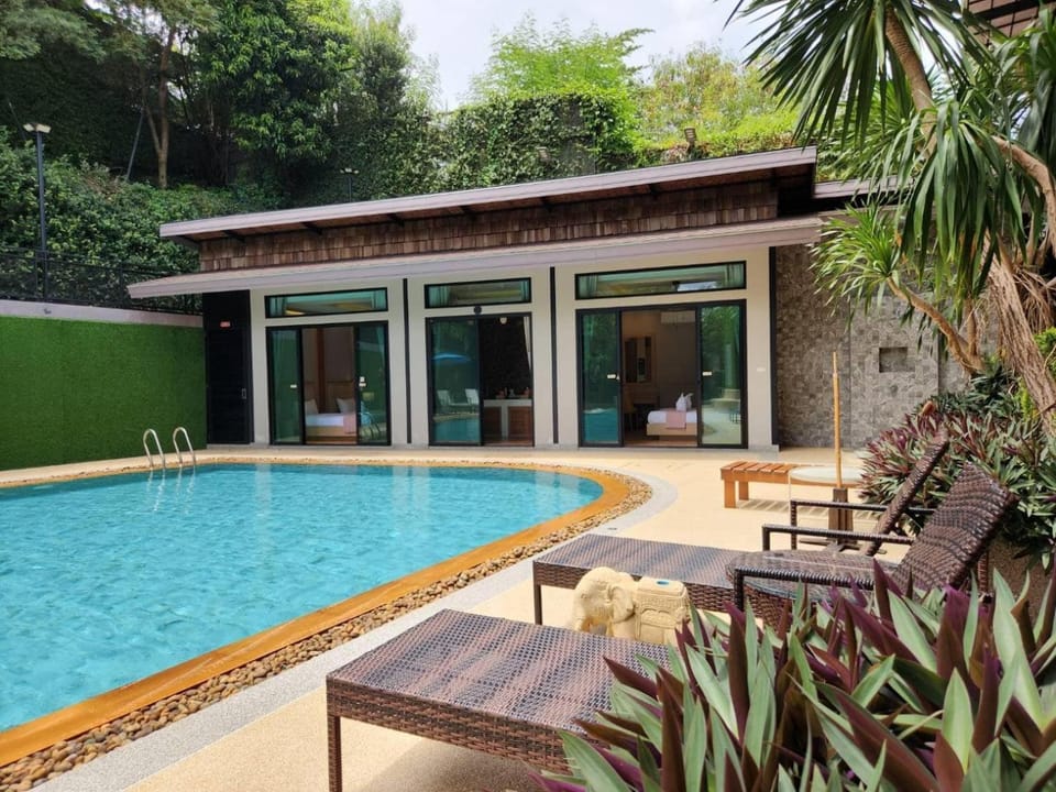Day, Pool view, Swimming pool