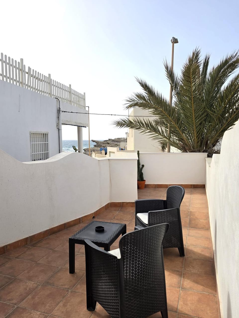 HOSTAL CASA EMILIO Bed and Breakfast in Comarca Metropolitana de Almería