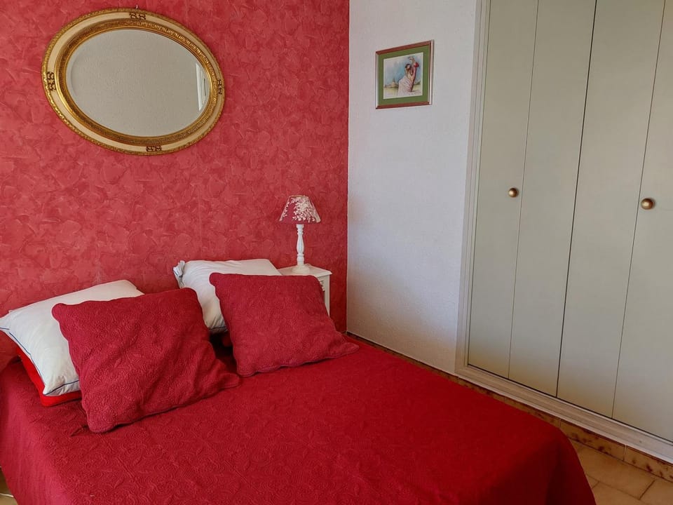Appartement à La Grande Motte avec terrasse et parking - FR-1-716-37 Apartment in La Grande-Motte