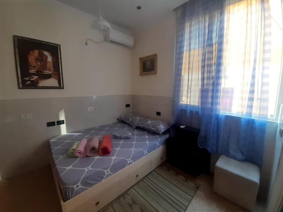 Lovely amd quite appartament 1-1 Apartment in Tirana