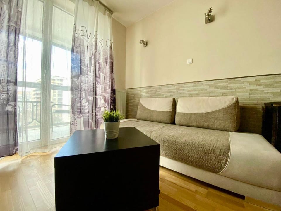 K22 Postępu 10 Aparts Warsaw Apartment in Warsaw