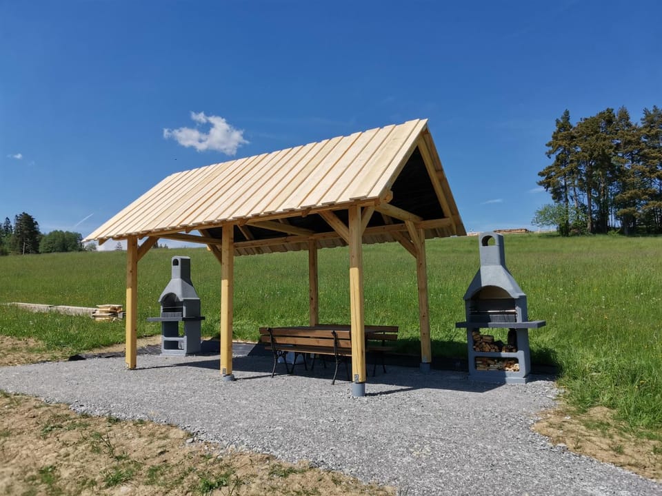 Day, Natural landscape, BBQ facilities, BBQ facilities, Garden, Seating area, Windsurfing, Garden view, Garden view, Mountain view, Mountain view