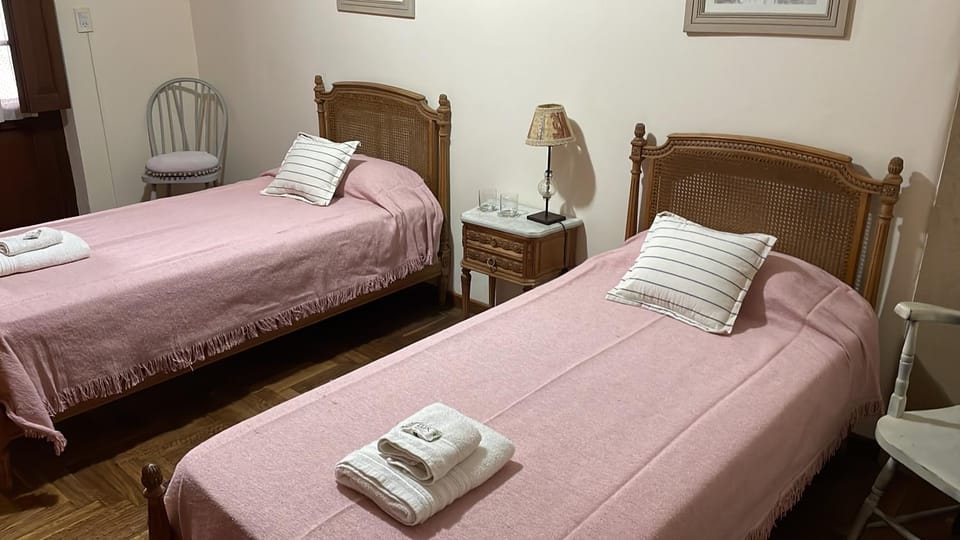 La Escondida, Casa de Huéspedes Bed and Breakfast in San Antonio de Areco