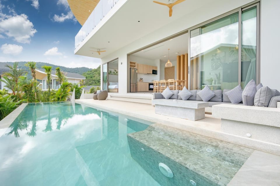 View (from property/room), Balcony/Terrace, Pool view, Swimming pool