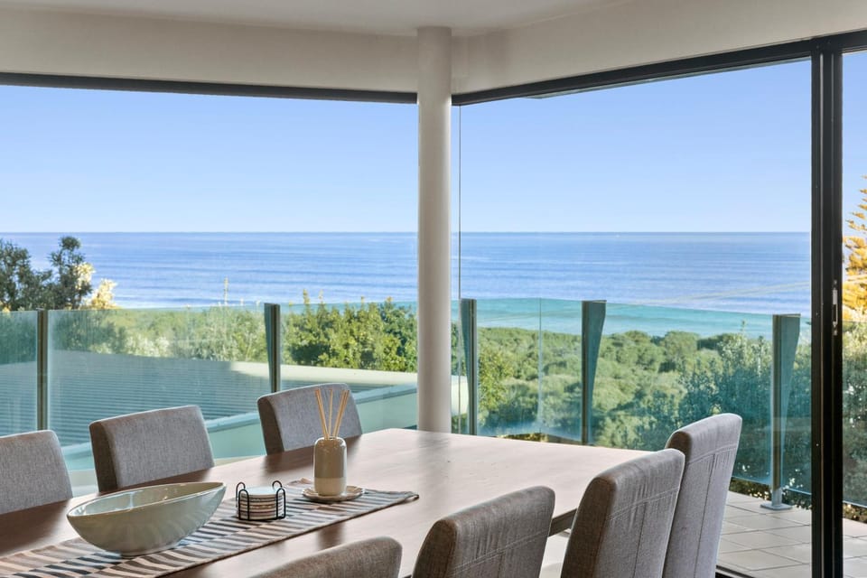 Orton Oceanview Luxury Retreat House in Ocean Grove