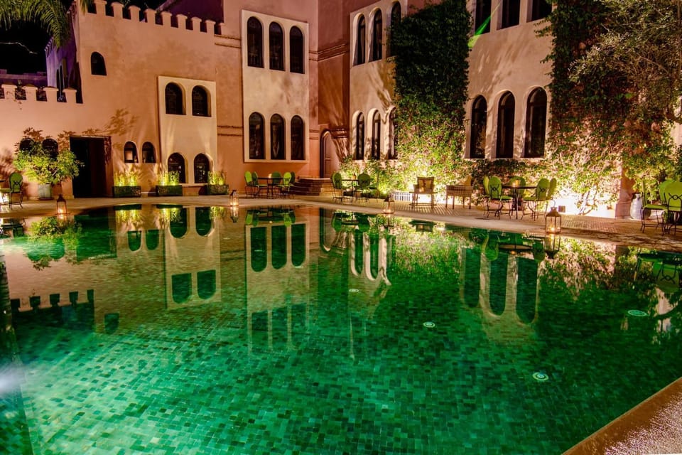 Property building, Night, Garden, Garden view, Pool view, Swimming pool, Swimming pool