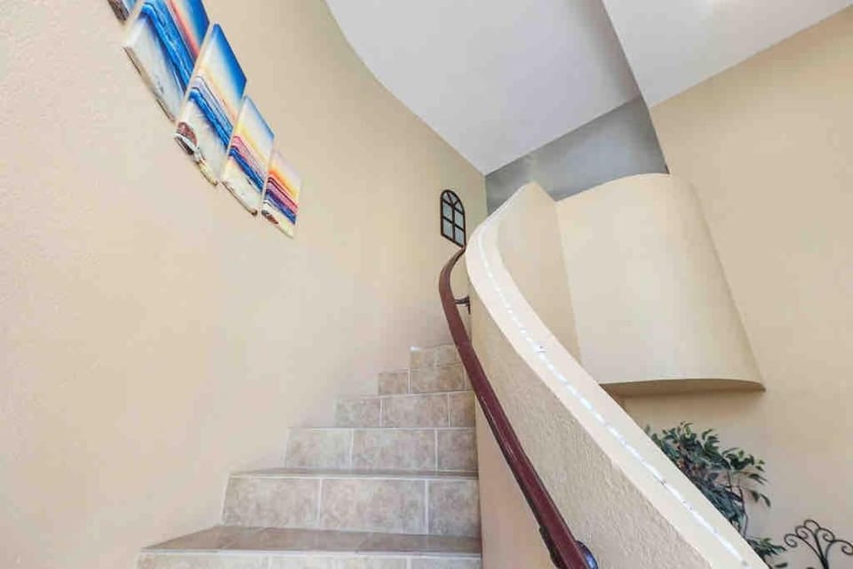 The Cool Cactus Condo with Pool and Jacuzzi Apartment in Tempe