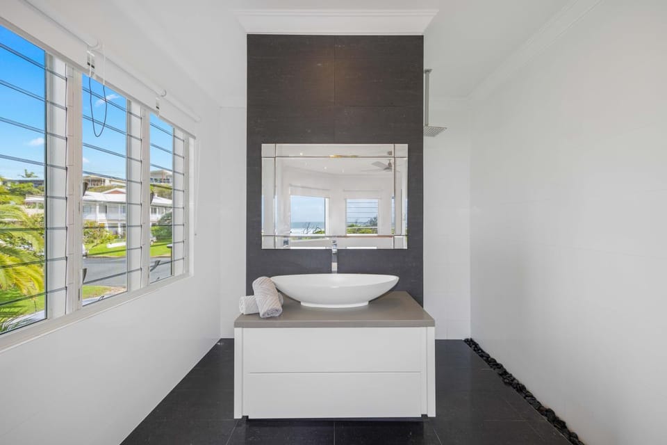 Shower, Toilet, Bathroom, Sea view