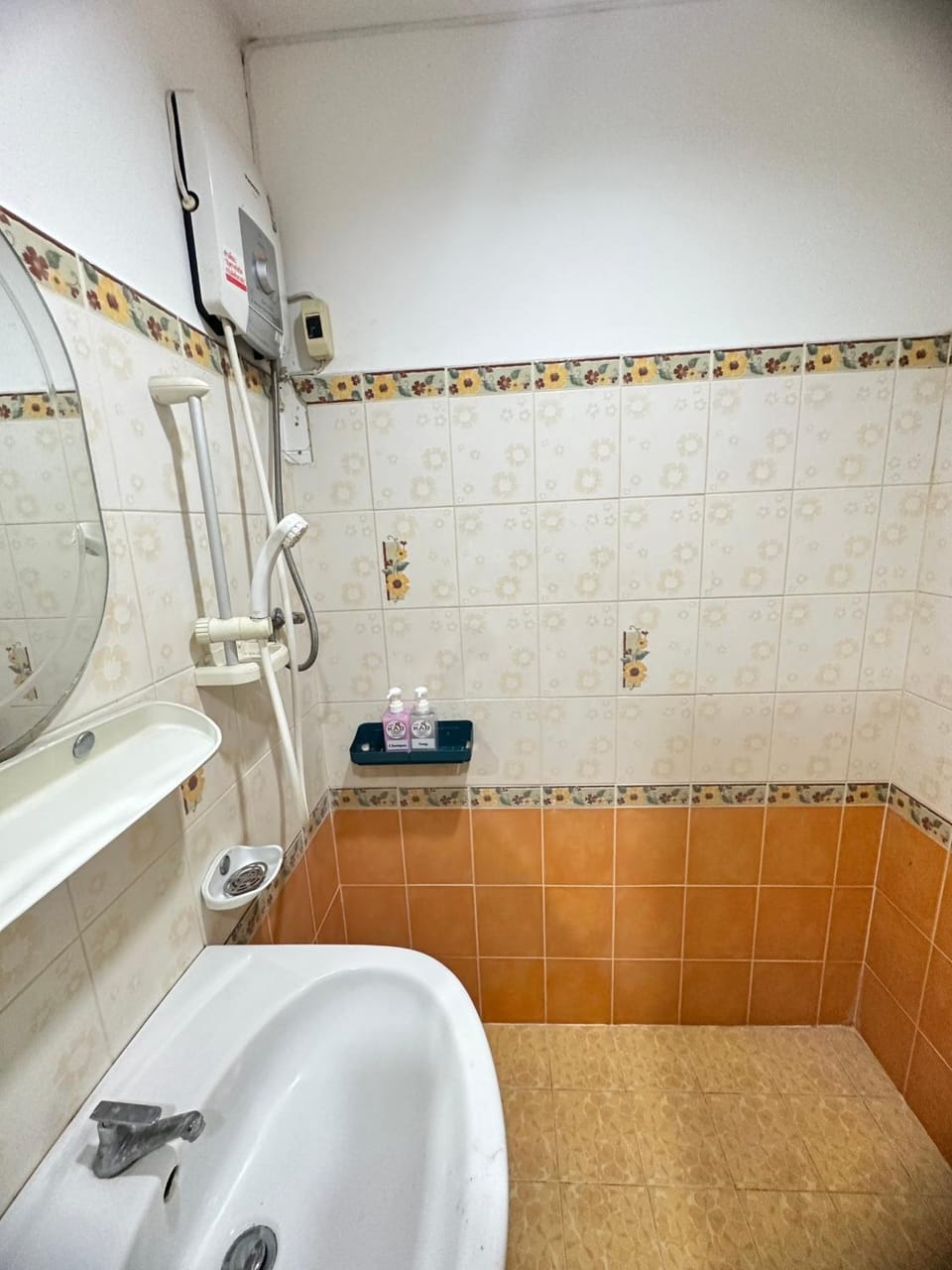 Bathroom, towels