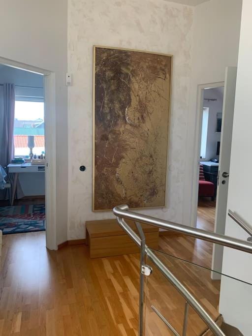 Modern stor villa nära havet och 10 min till city Villa in Gothenburg