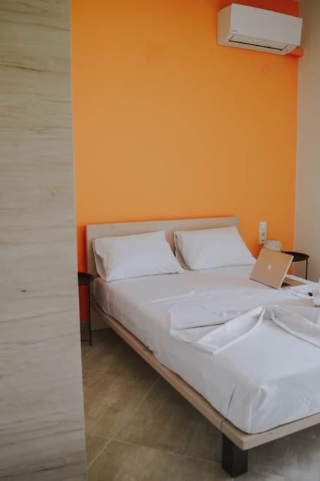 Bed, Bedroom, air conditioner