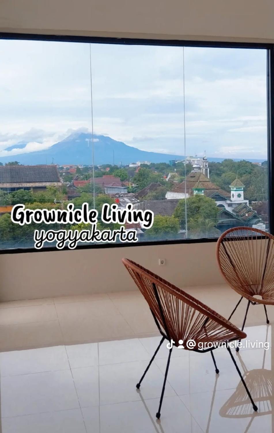 Grownicle Living Syariah Bed and Breakfast in Yogyakarta