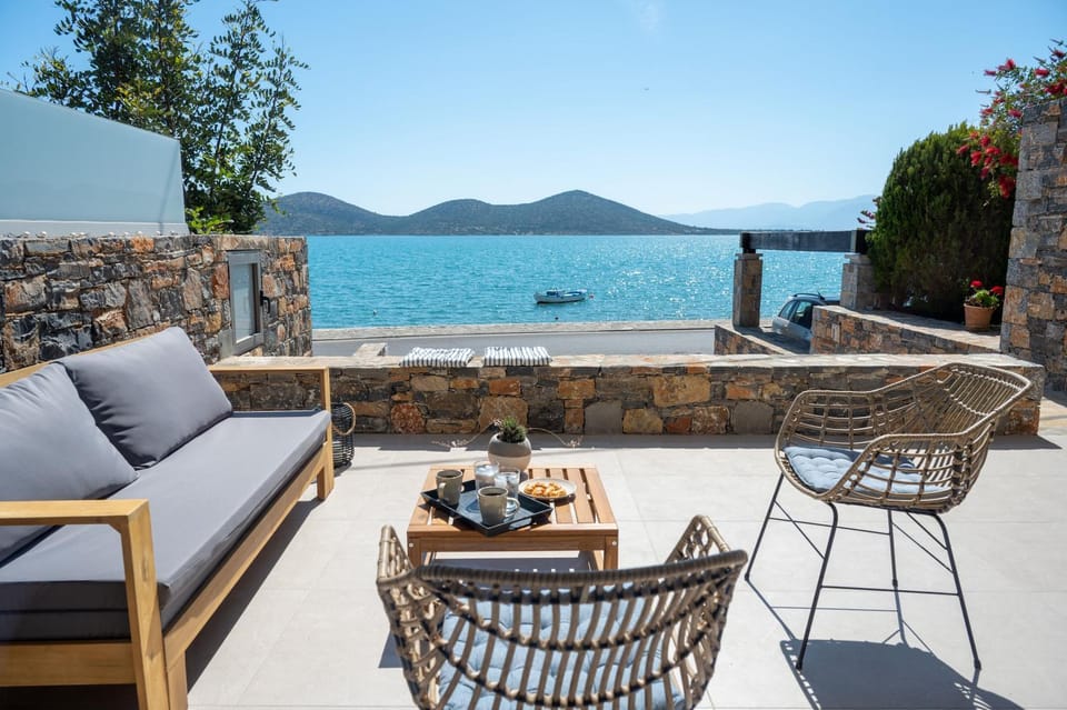 Patio, Sea view