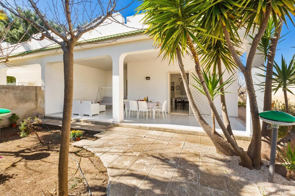 Property building, Garden