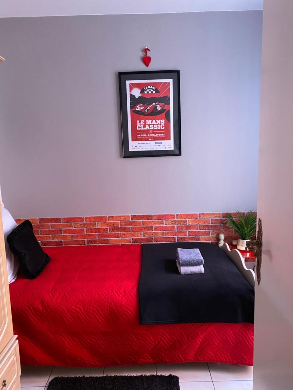 LES JARDINS DE MA-MANS Maison cosy centre Le Mans PARKING privé gratuit Apartment in Le Mans