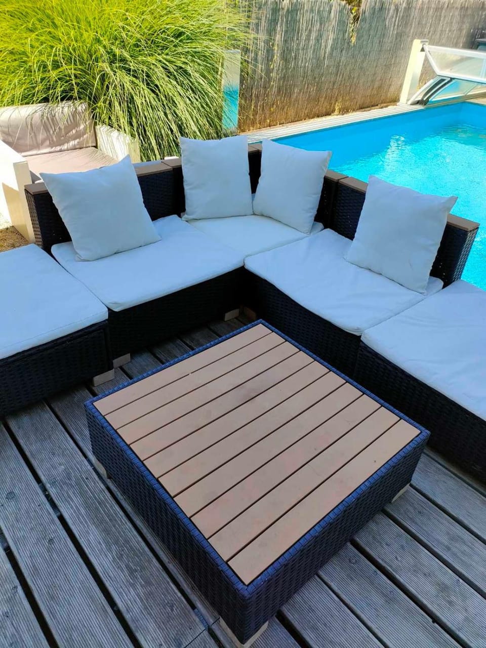 Swimming pool, Swimming pool