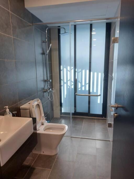 Almas Refreshing Studio House Apartment in Johor