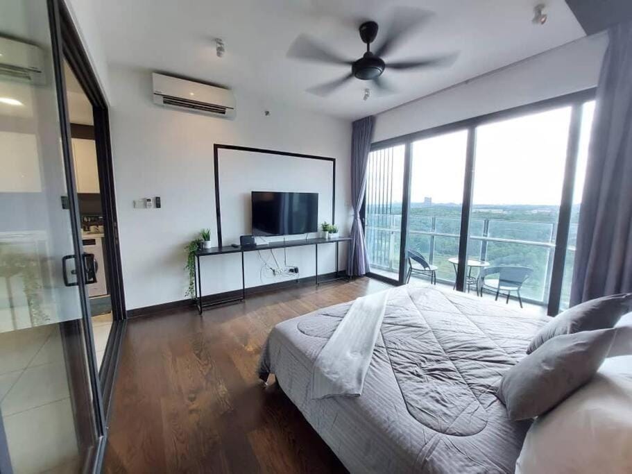 Almas Refreshing Studio House Apartment in Johor