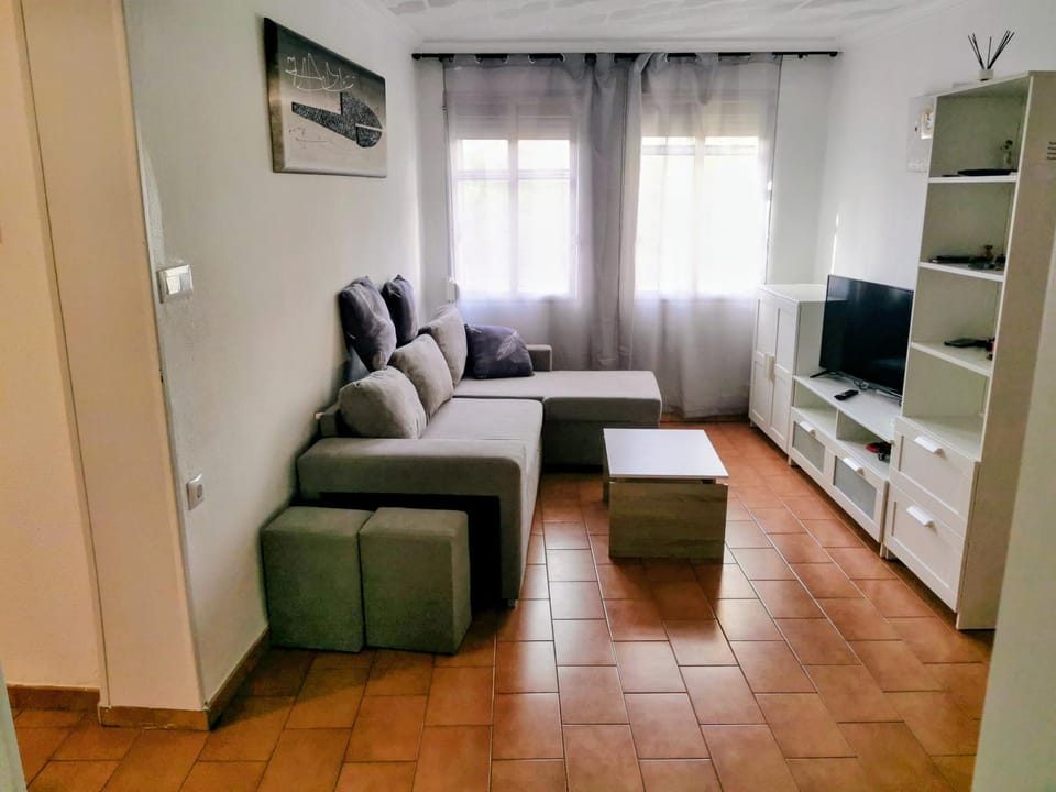 Communal lounge/ TV room, Living room