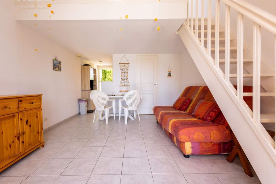 Pavillon pour 4 personnes dans une résidence avec piscine House in Occitanie