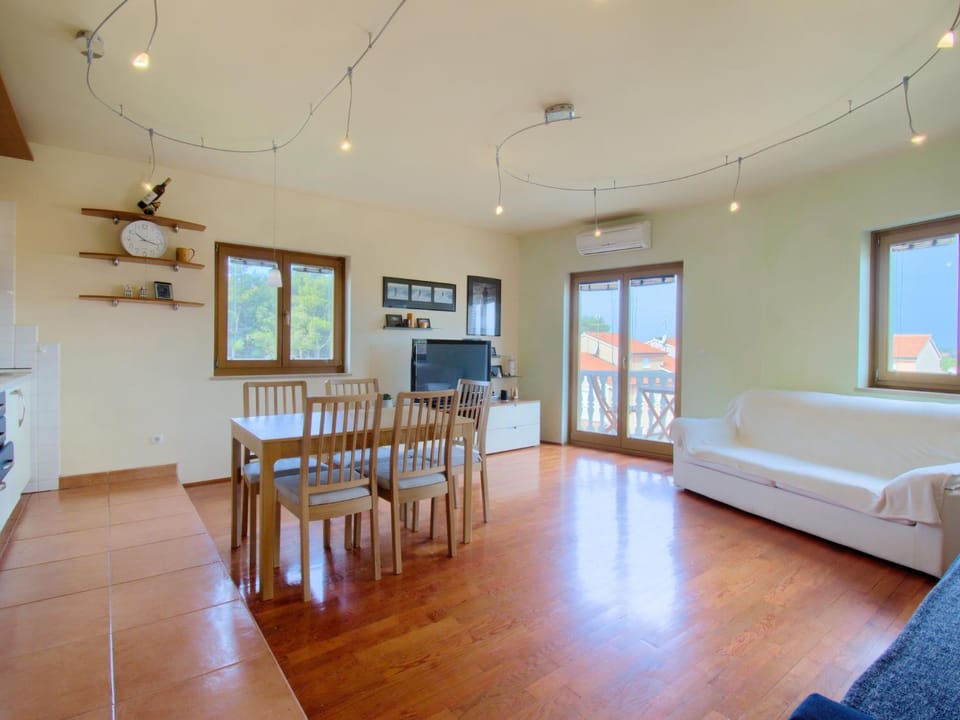 Balcony/Terrace, Living room