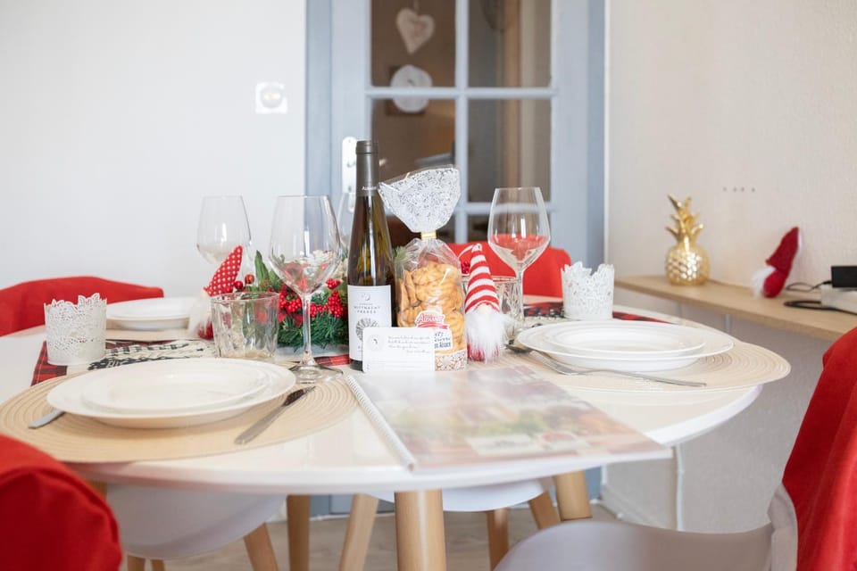Dining area, Alcoholic drinks