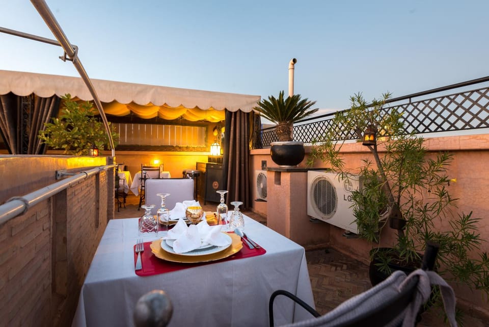 Restaurant/places to eat, Sunset