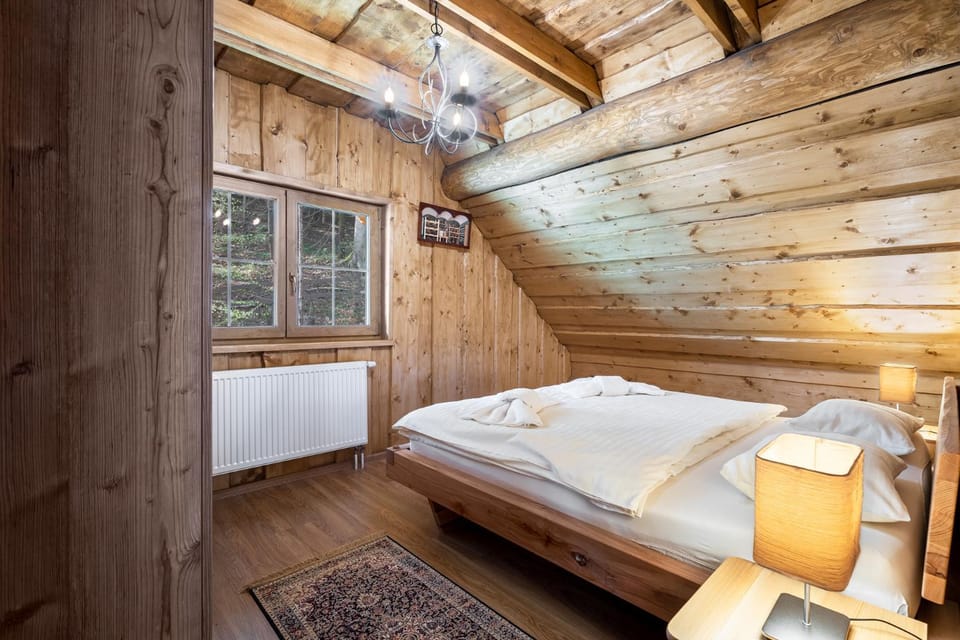 View (from property/room), Photo of the whole room, Bedroom, internet, locker