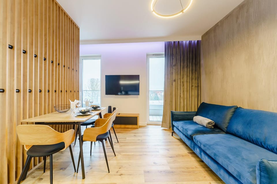 TV and multimedia, Dining area