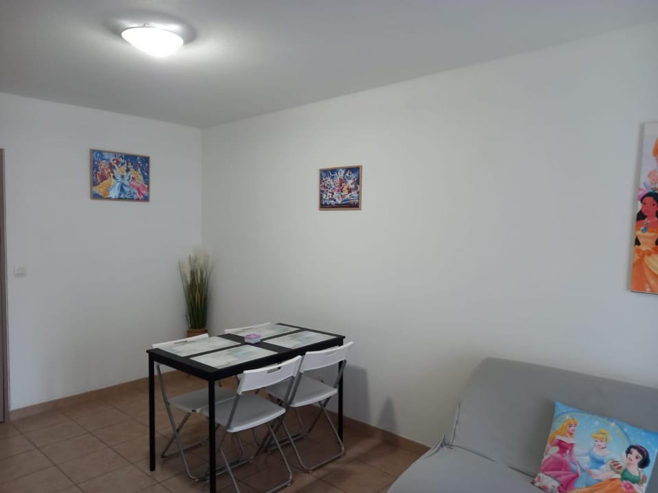 C016 Appartement 10 MIN de Disneyland Paris Apartment in Chessy