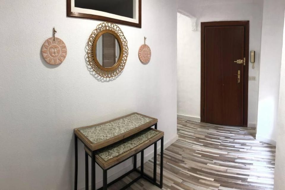 Apartamento de diseño en casco antiguo Tarragona Apartment in Tarragona