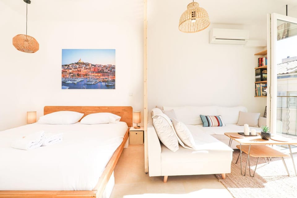 Le Pythéas - Vue Vieux-Port avec terrasse et clim Apartment in Marseille