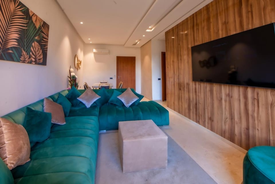 TV and multimedia, Living room, Banquet/Function facilities, Seating area
