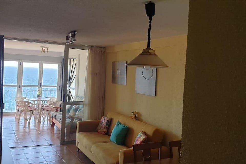 Beautiful apartment with view on the sea with aircond. Apartment in Benidorm