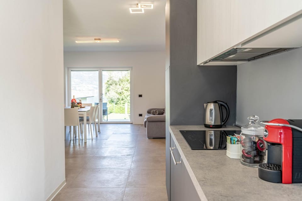 Coffee/tea facilities, Kitchen or kitchenette