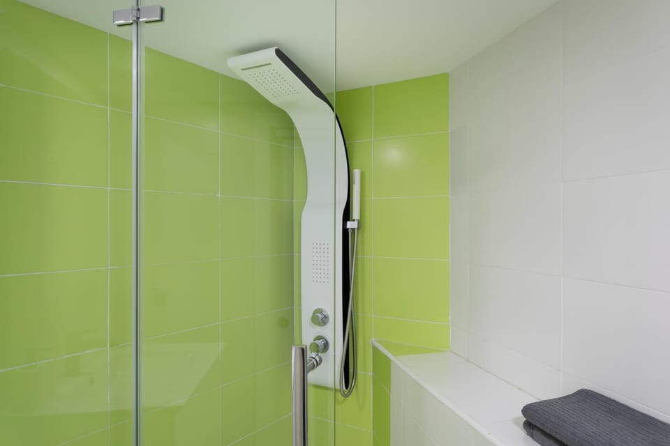 Bathroom, Living room