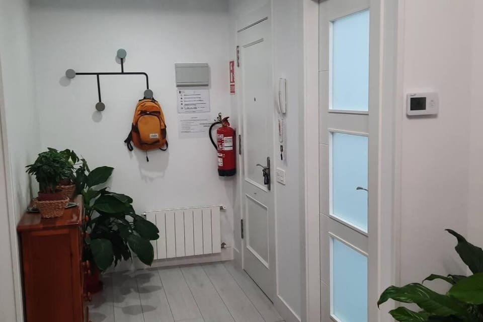 Soleado apartamento con garaje Apartment in Santander