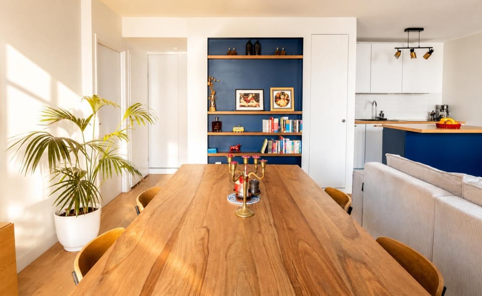 Stunning apartment with balcony to visit Paris Apartment in Clichy