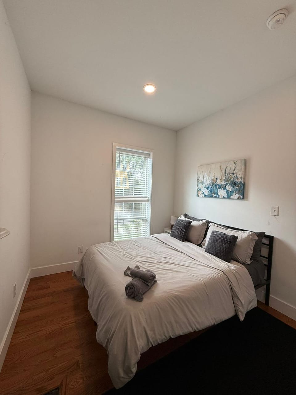 Cornhill 1BR Downtown High Falls Wi-Fi Kitchen TV House in Brighton