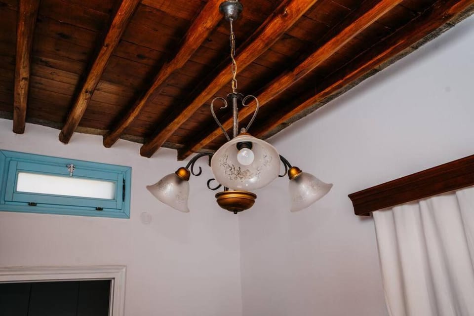Loukas and Margarita's house Apartment in Milos